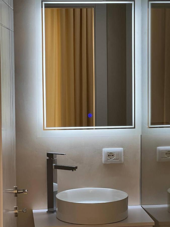Mare Rooms Vlore Kanine Extérieur photo