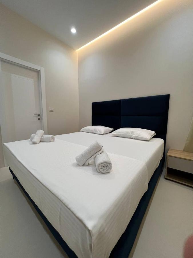 Mare Rooms Vlore Kanine Extérieur photo
