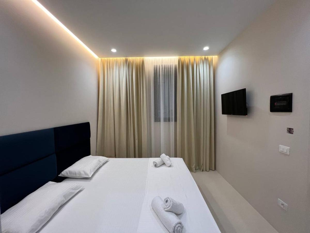 Mare Rooms Vlore Kanine Extérieur photo